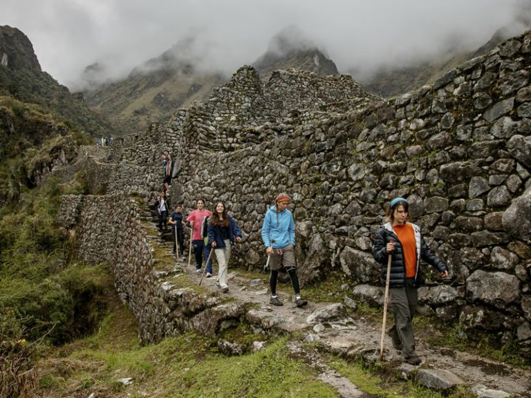 Clasico Trek Camino Inca Machu Picchu 4 dias